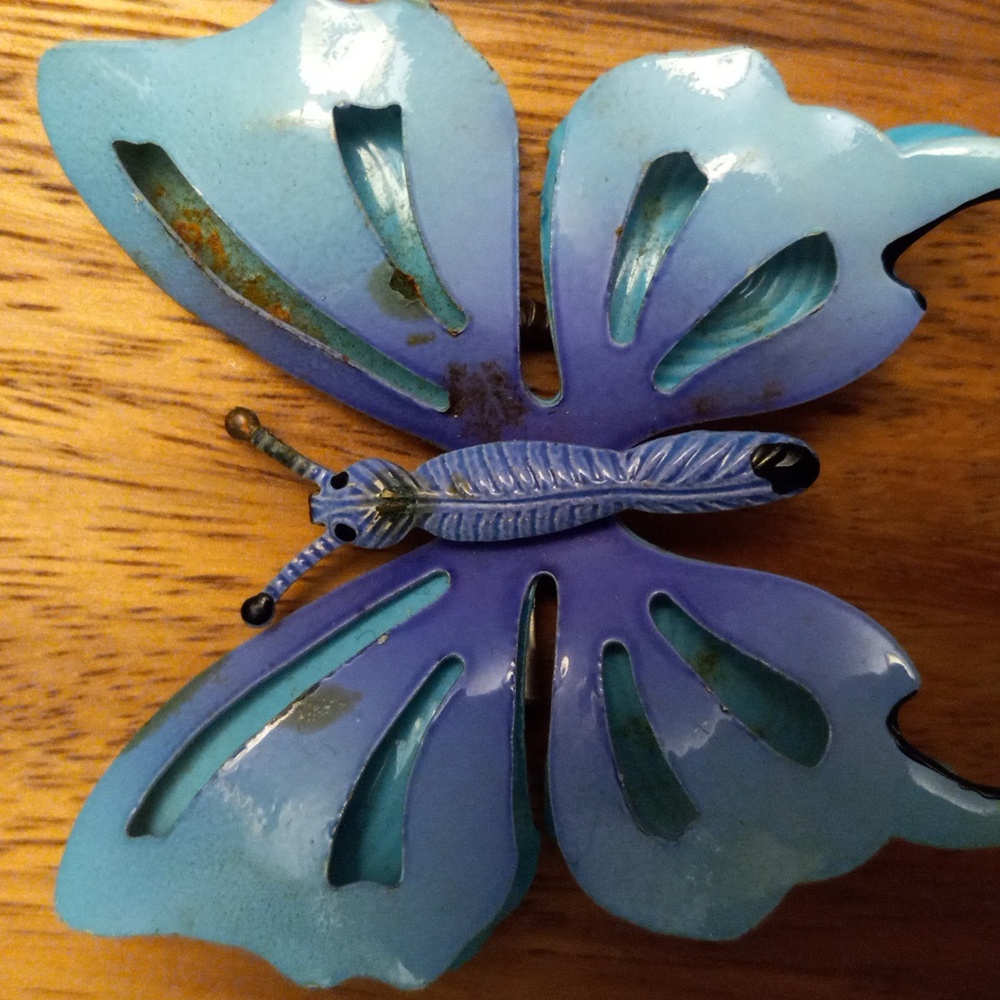 Vintage 1960s BUTTERFLY Pin Brooch - Picture 2 of 7